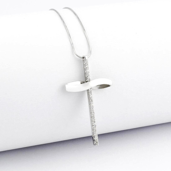 Zoppi Jewels:Croce in oro bianco e diamanti ct.0,16