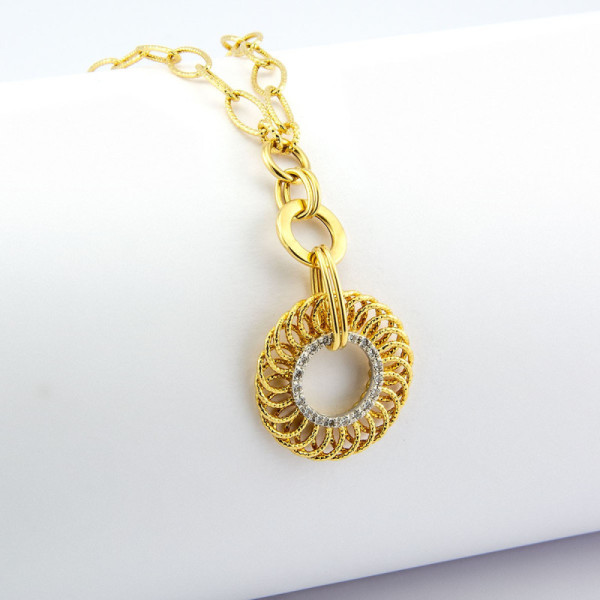 Collana a catena con pendente tondo in oro giallo 830,00 € Collane Donna
