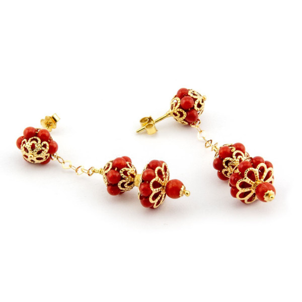 Zoppi Jewels:Orecchini pendenti in oro giallo 18kt e corallo rosso