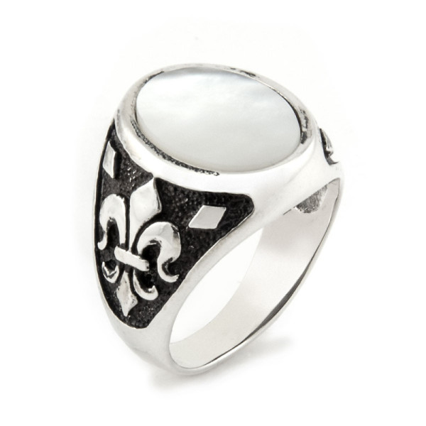 Anello in argento anticato con madreperla 63,00 € Anelli Uomo
