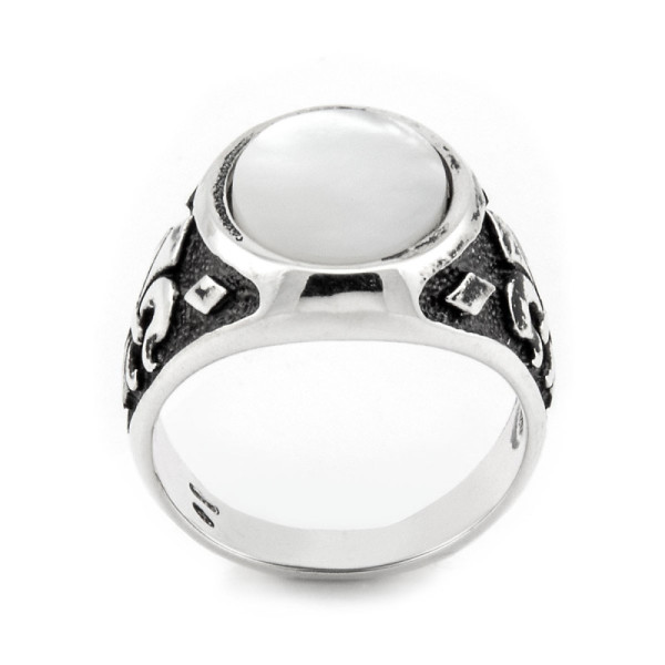 Anello in argento anticato con madreperla 63,00 € Anelli Uomo