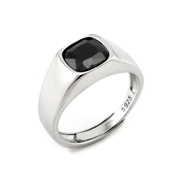 Anelli UomoAnello uomo in argento con pietra nera38,00 €