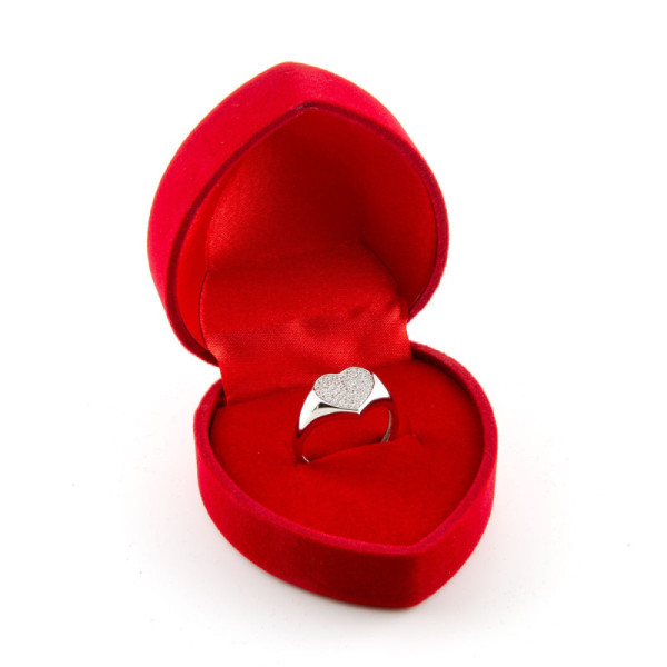 Anello cuore a pavè in argento lucido 45,00 € Anelli Donna