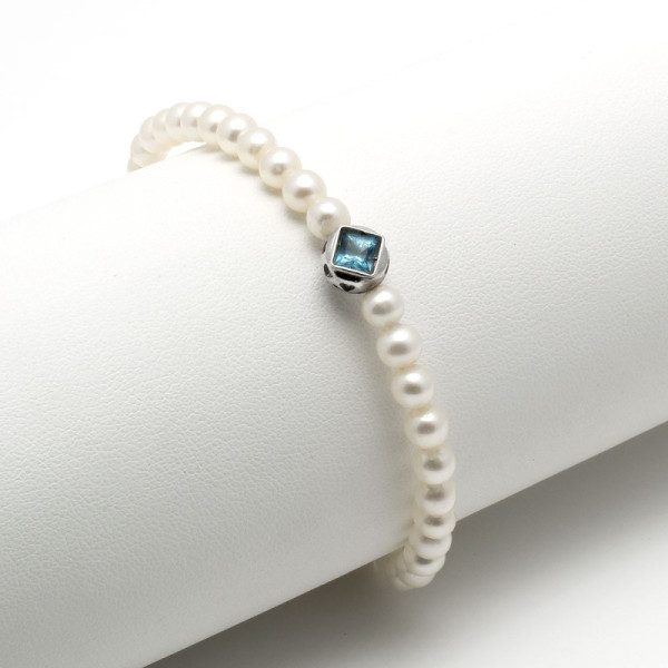 Bracciale di perle con acquamarina 310,00 € Bracciali con gemme