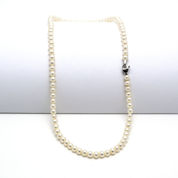 Collana di perle d'acqua dolce 5,5 mm 314,00 € Collane con gemme