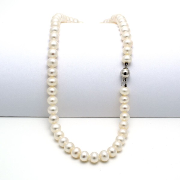 Zoppi Jewels:Collana perle 8/8,5 con susta oro bianco:530,00 €
