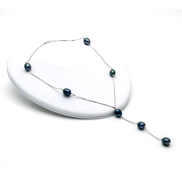 Zoppi Jewels:Collana in oro bianco con perle nere naturali:750,00 €