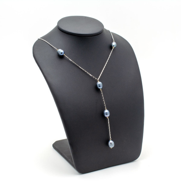 Zoppi Jewels:Collana in oro bianco con perle nere naturali:750,00 €