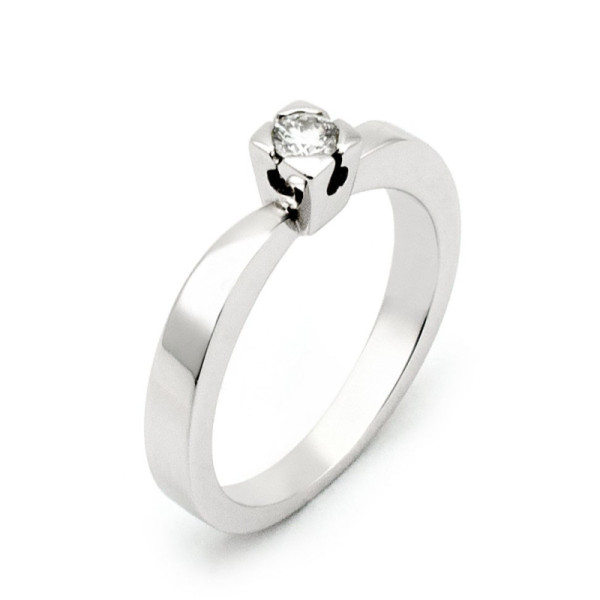 Zoppi Jewels|Anello solitario in oro bianco con diamante naturale 0,14ct