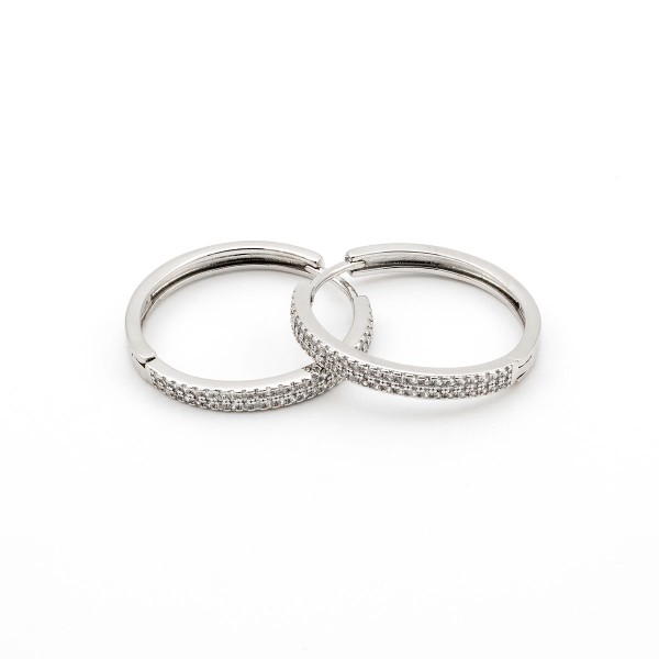 Orecchini cerchio 25mm con zirconi in argento 43,00 € Orecchini Donna