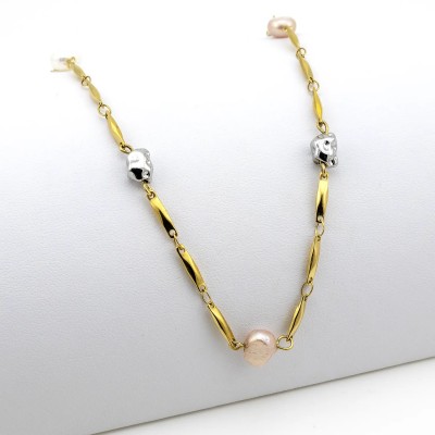 Collana in acciaio dorato con pepite e perle d'acqua dolce