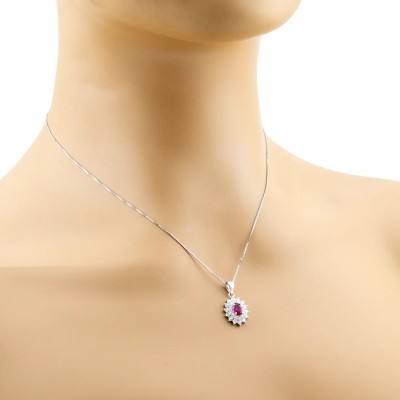 Collana con ciondolo con pietra rosso rubino in argento 925