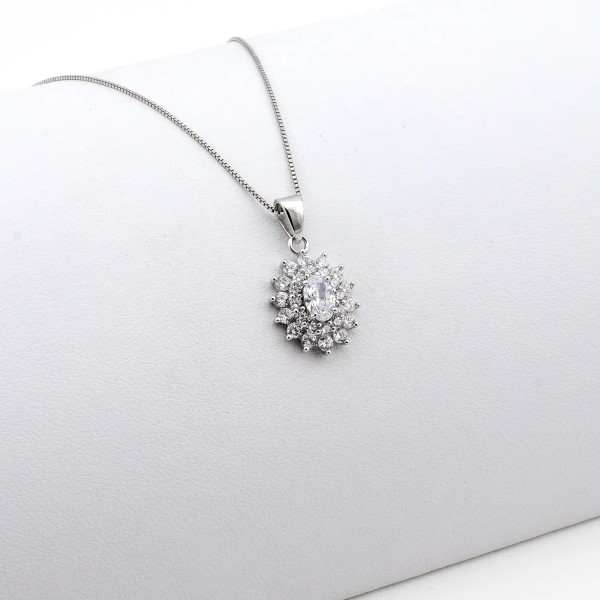Zoppi Jewels:Collana con ciondolo con pietra bianca in argento 925:38,00 €