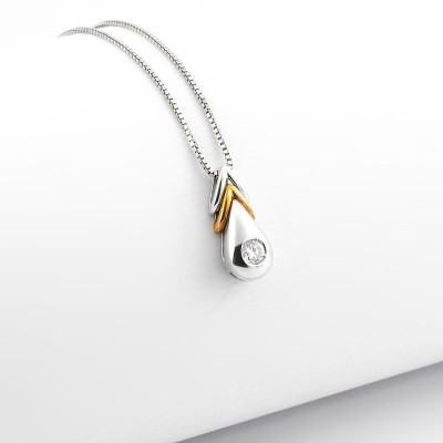 Punto luce a goccia in oro e diamante 0,15Ct